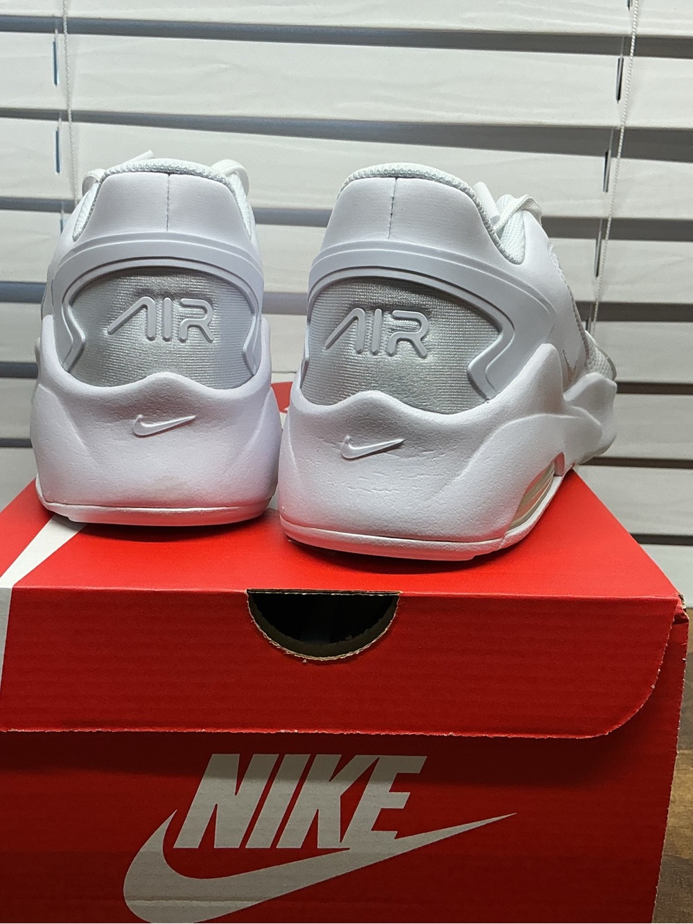 Nike air max bolt white womens size 8.5 - Picture 5 of 6